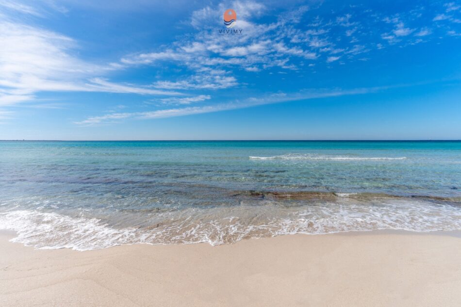 a pochi metri dal mare